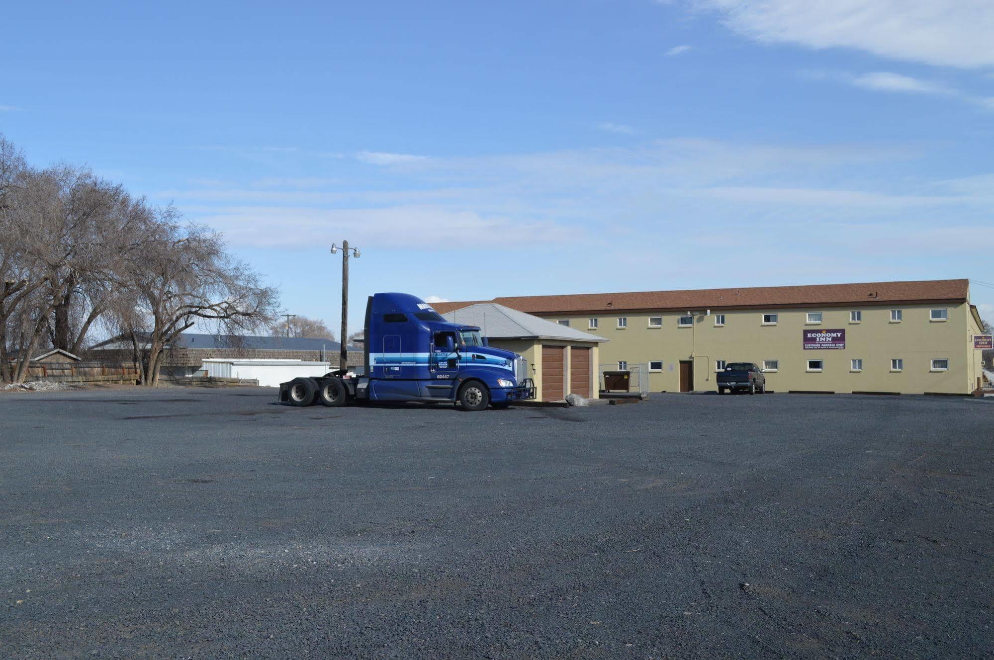 Economy Inn Hermiston Exterior foto